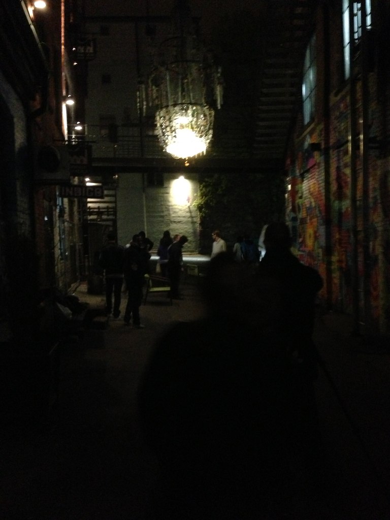 Night backstreet