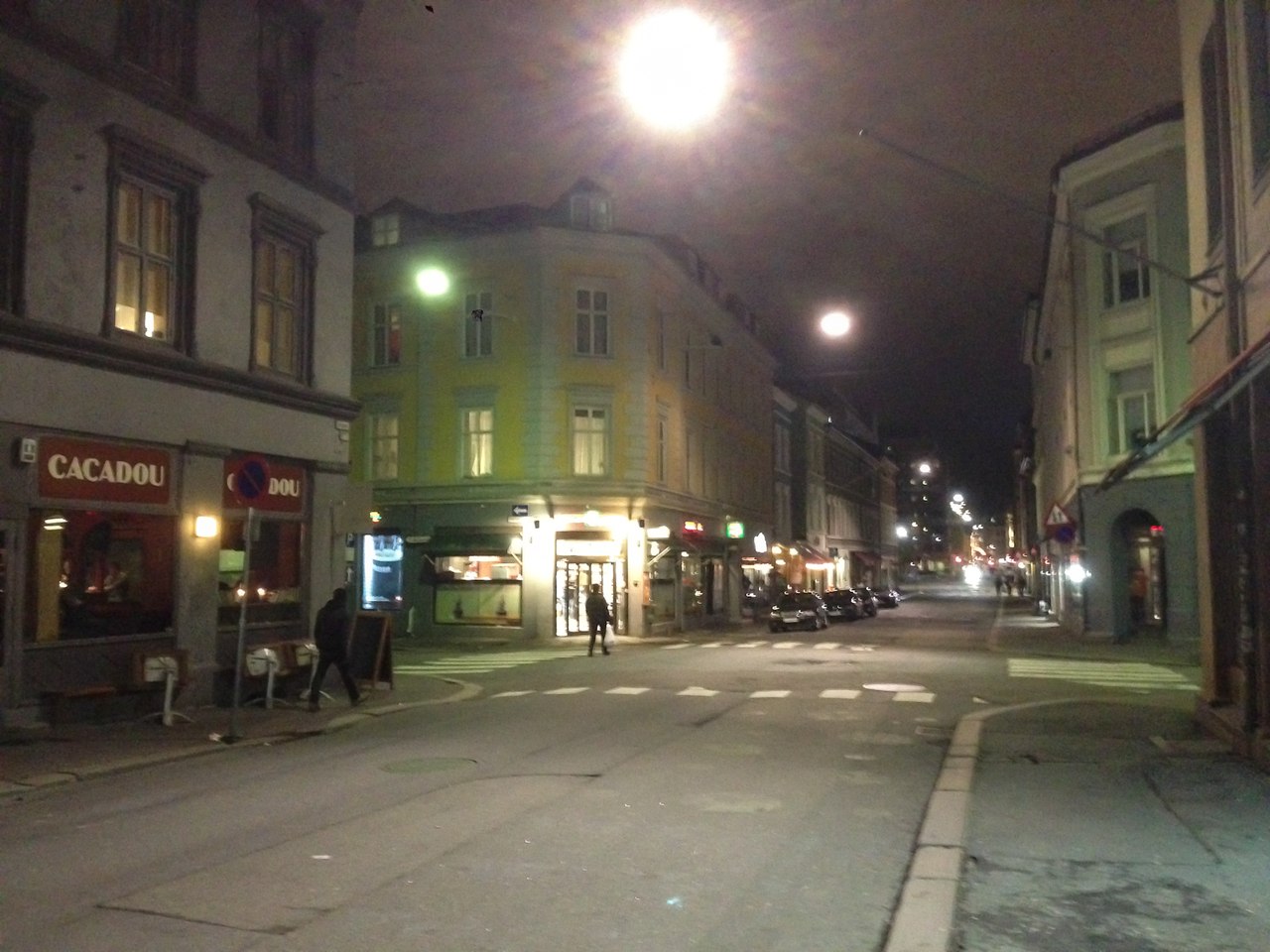 Night Olso street