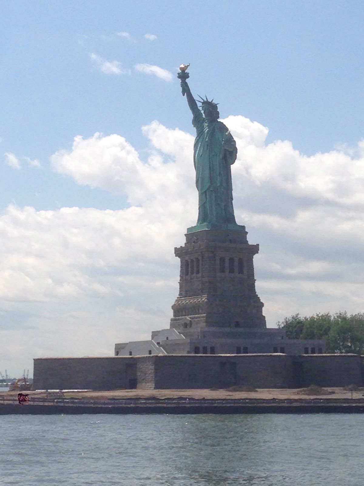 Arriving to Statue of Liberty